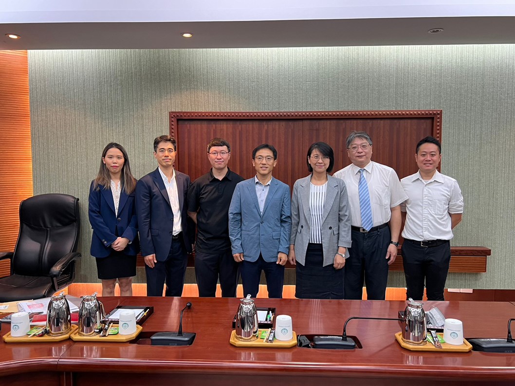 法務部16日指出，韓國事務官來台取回100萬贓款，此為台韓近年第一件跨境返還贓款的成功案例。(圖:法務部)