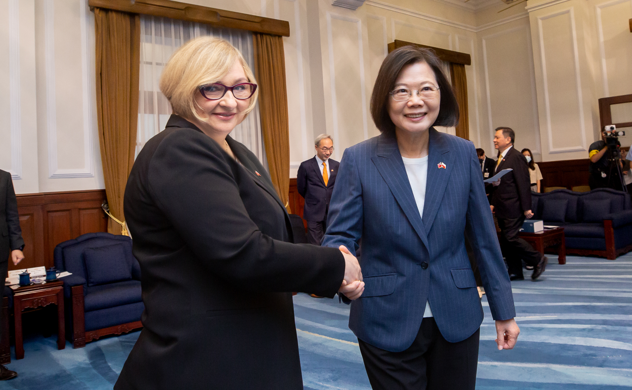 蔡英文總統接見波蘭眾議院外委會副主席芭菟煦訪團。(圖：總統府)