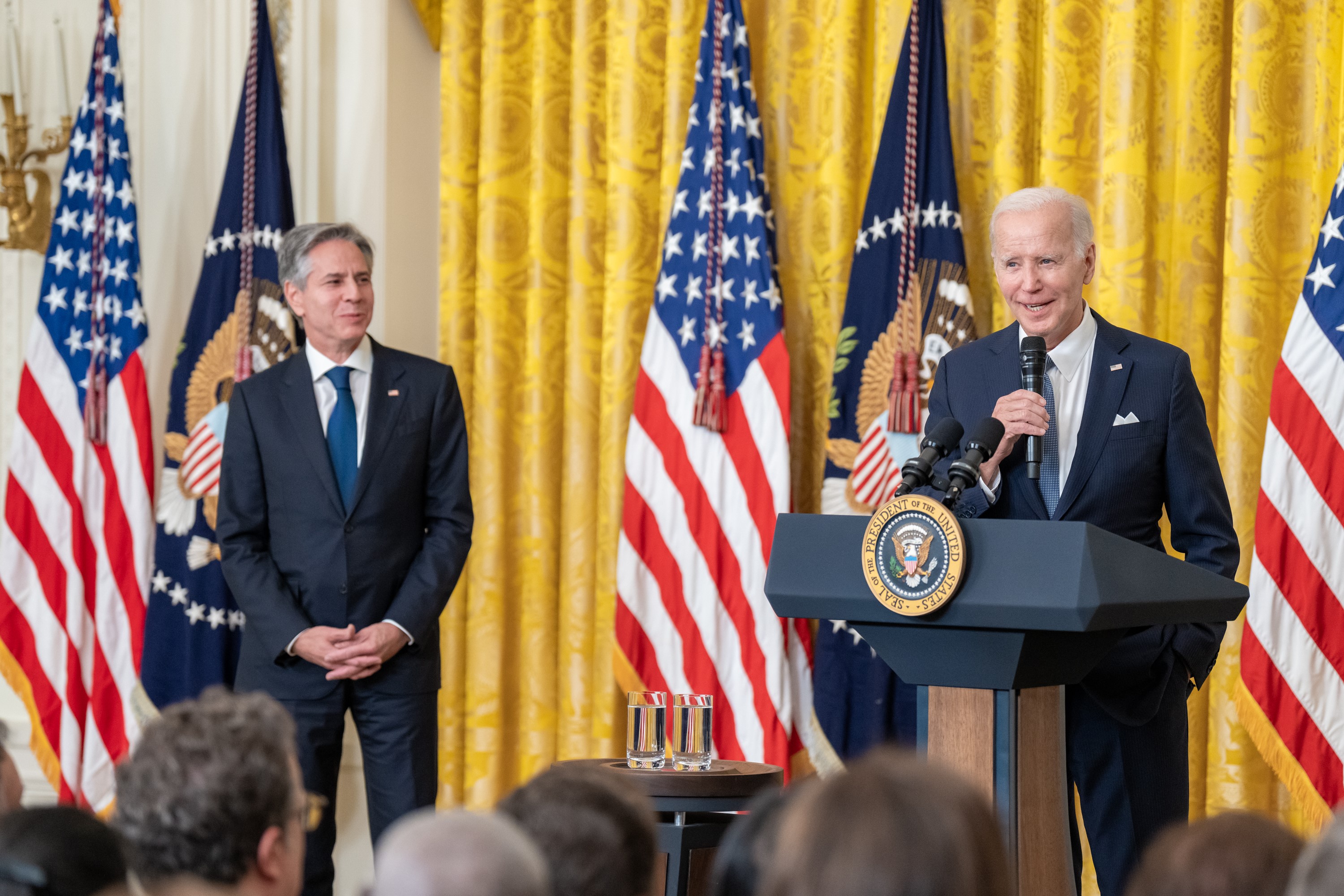 美國國務卿布林肯訪中，美總統拜登表示，美中關係走在正確道路上。（圖：@POTUS）