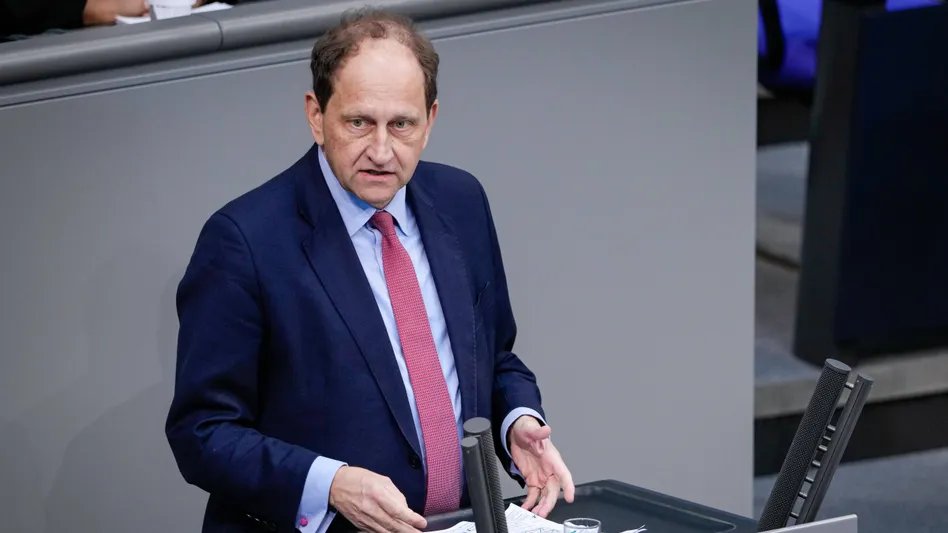 德國21日確認任命執政聯盟的「自由民主黨」(FDP)成員藍斯多夫(Graf Lambsdorff)為新任駐俄羅斯大使。(圖:推特)