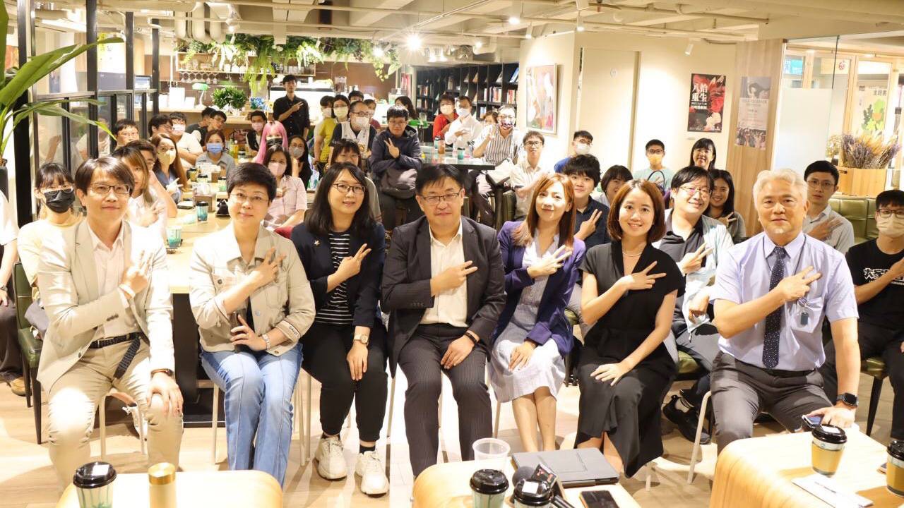Y's Day「週三青年日」28日舉行司法改革系列的第一場活動以「不騷擾很難嗎？法體系如何才能接住性平受害者」為題，與青年朋友探討法制面如何接住Me too受害人。(圖：台灣公共策益提供)