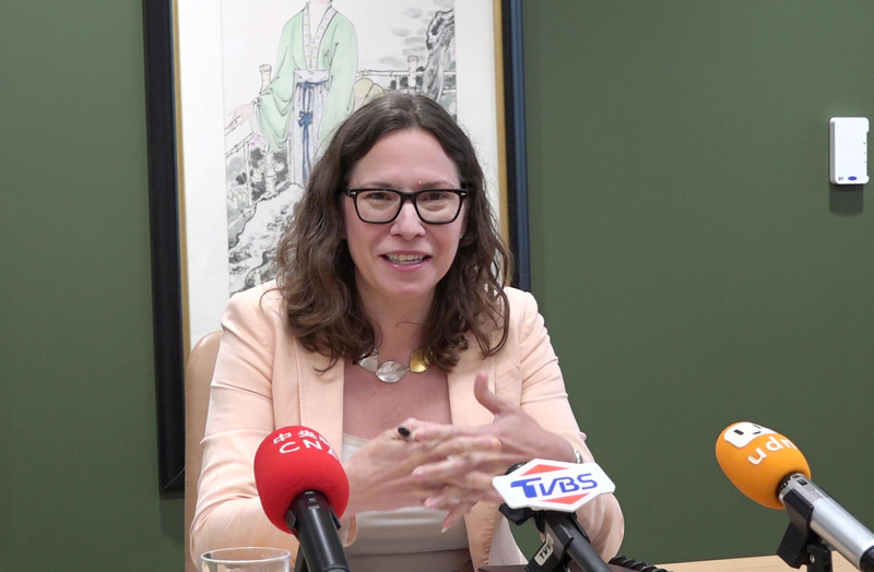 美國在台協會主席羅森柏格談到台美避免雙重課稅議題時表示，華府對此十分關切，目前正在尋找可能的解決方案。美聯邦參議院外交委員會預計下週審議台美租稅協定法案。 (圖：中央社)