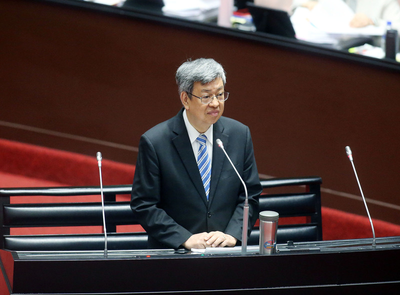 行政院長陳建仁（圖）在立法院答詢時強調，能夠讓目前來台的37位陸生了解台灣，「是一件很好的事」。(圖：中央社)