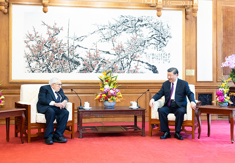 中國國家主席習近平20日於北京會見美國前國務卿季辛吉(Henry Kissinger)。(圖：中國政府網)
