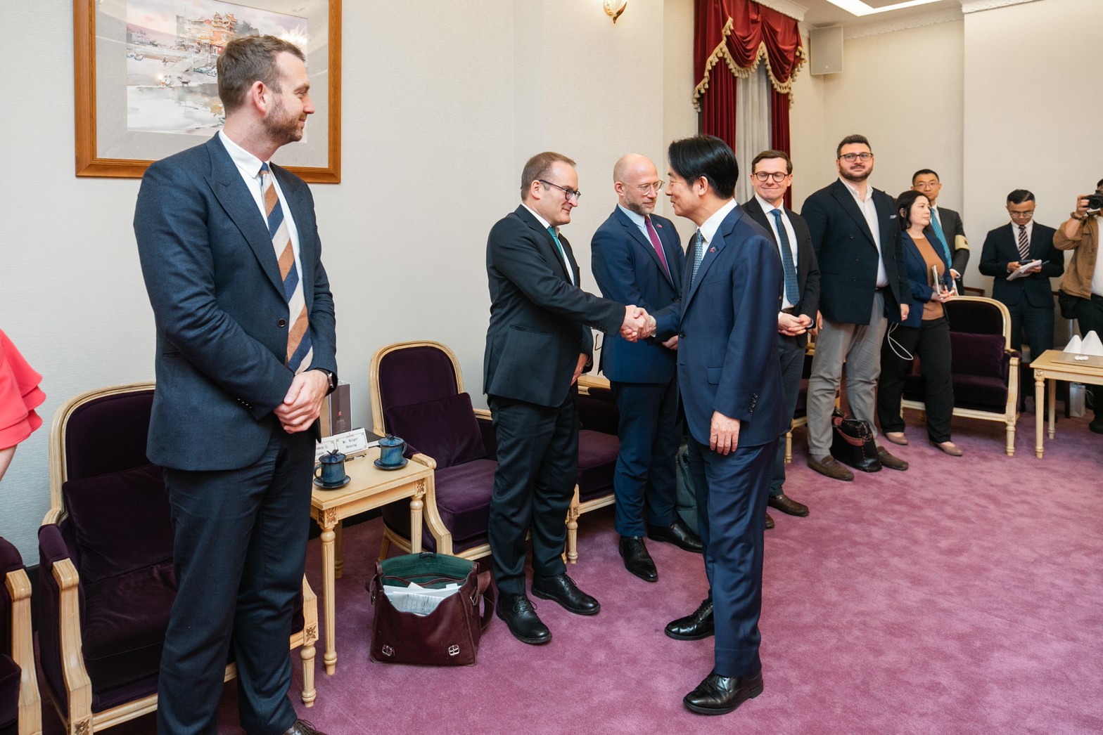 副總統賴清德26日下午接見「歐洲議會外交委員會代表團」。(圖：總統府Flickr)