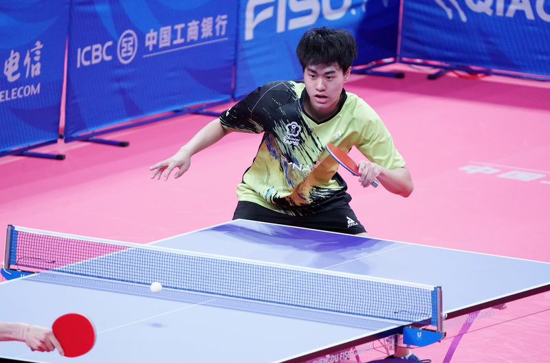 17歲的台灣小將楊嘉安（圖）這次以黑馬之姿闖進成都世界大學運動會桌球男單4強賽，5日未能突破中國選手周愷壓制，以0比4落敗，但仍為台灣拿下1面銅牌。（大專體總提供） (圖：中央社)