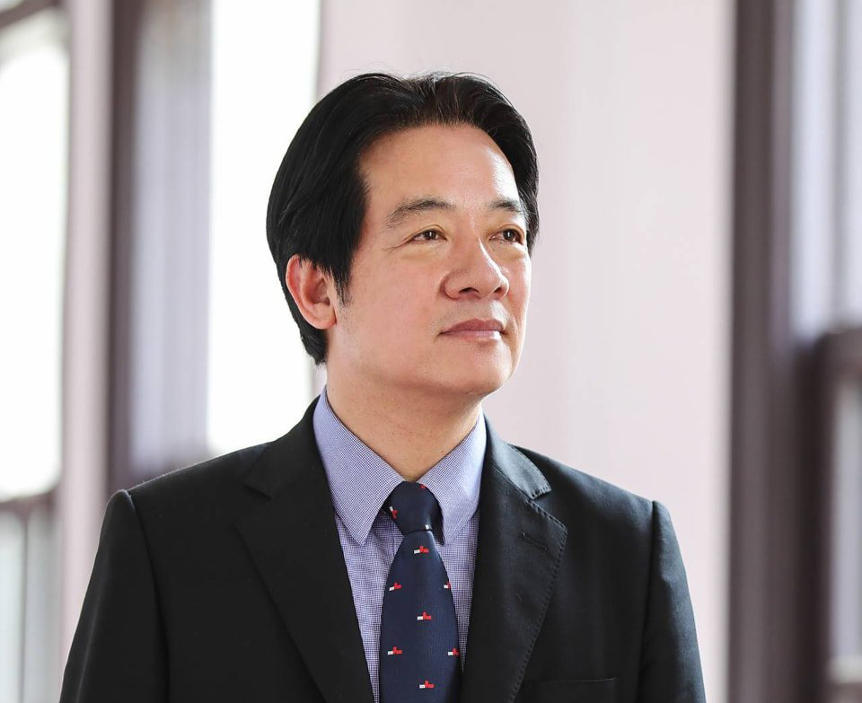 民進黨總統參選人賴清德今(24日)接受電視專訪時表示，近幾年台電與民間企業不斷投資電力開發，現在備轉容量率處10%至15%，以目前來看，穩定供電無虞。(圖：賴清德副總統臉書)