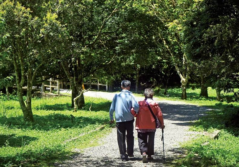主計總處27日發布112年事業人力僱用狀況調查統計，結果顯示，112年退休勞工數已達10.6萬人，寫下歷史新高。(資料照/陳之俊 攝)