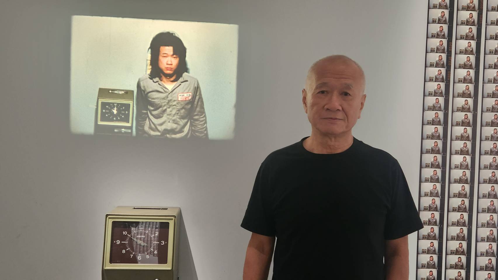 台灣重量級行為藝術家謝德慶著名的〈一年行為表演1980-1981〉，又名〈打卡〉，首次在台灣展出。(國美館提供)