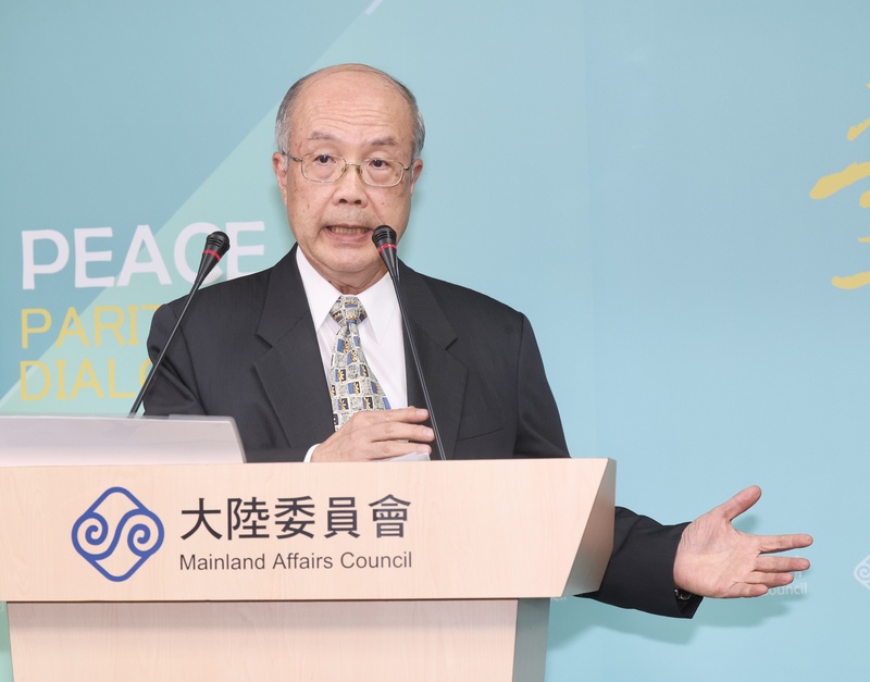 陸委會副主委兼發言人詹志宏表示，港人申請移居來台一事，基於國安考量，身分查證需要一些時間，希望監察委員理解。(圖：中央社)