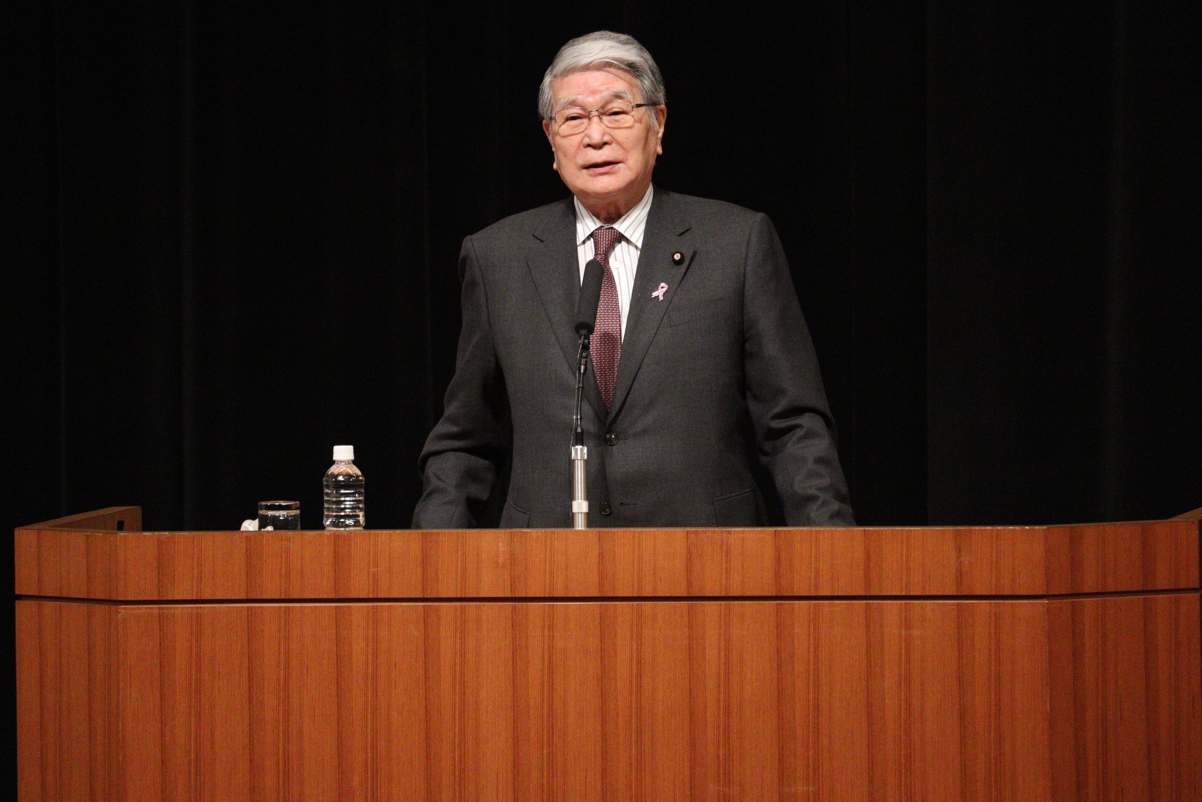 日本農林水產大臣稱福島核電廠排「核污水」， 首相岸田文雄命其道歉並撤回言論。（圖：@nomura_koho推特）