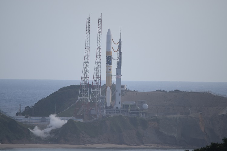 日本火箭搭載「月球狙擊手」7日升空。(圖:@JAXA_en)