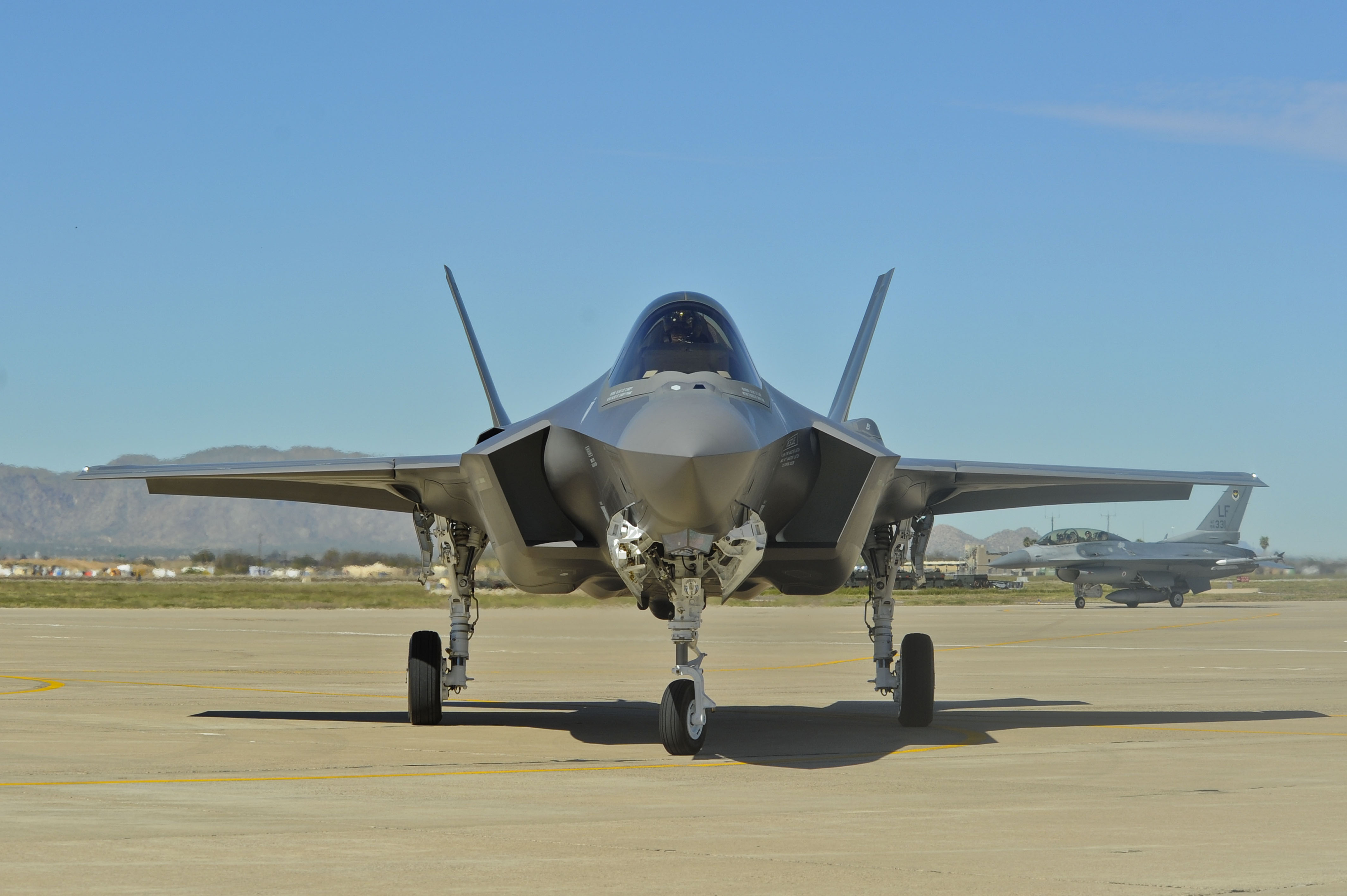 圖為美國空軍匿蹤式F-35A閃電II同型戰機。(圖:美國空軍)