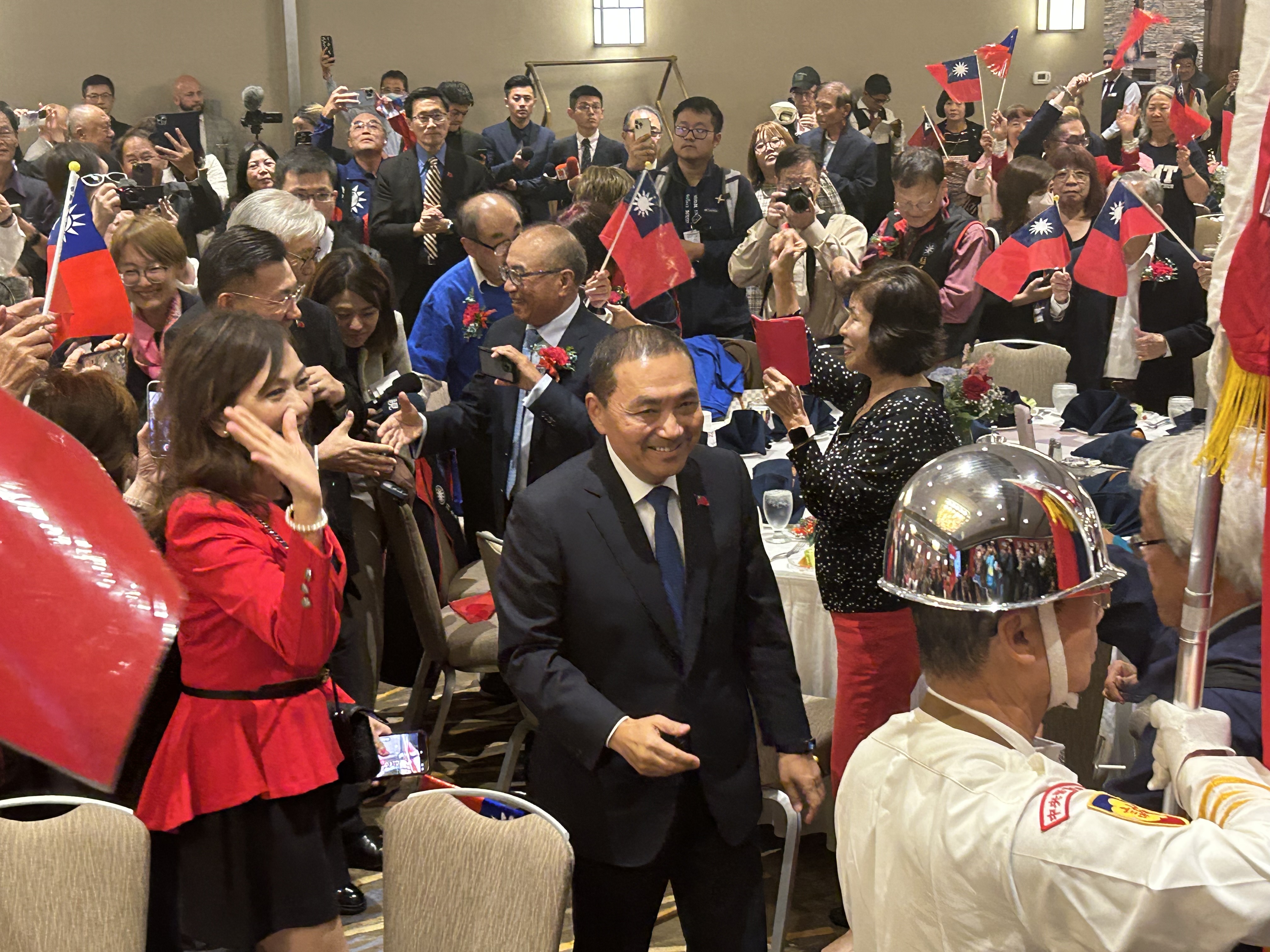 國民黨總統參選人侯友宜訪美行最後一天到舊金山，在美西時間20日晚間參加僑宴。(趙婉淳攝)