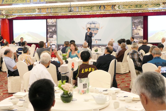 民進黨創黨37週年紀念日，民進黨今天(27日)中午山飯店宴請當年創黨黨員（劉玉秋攝）