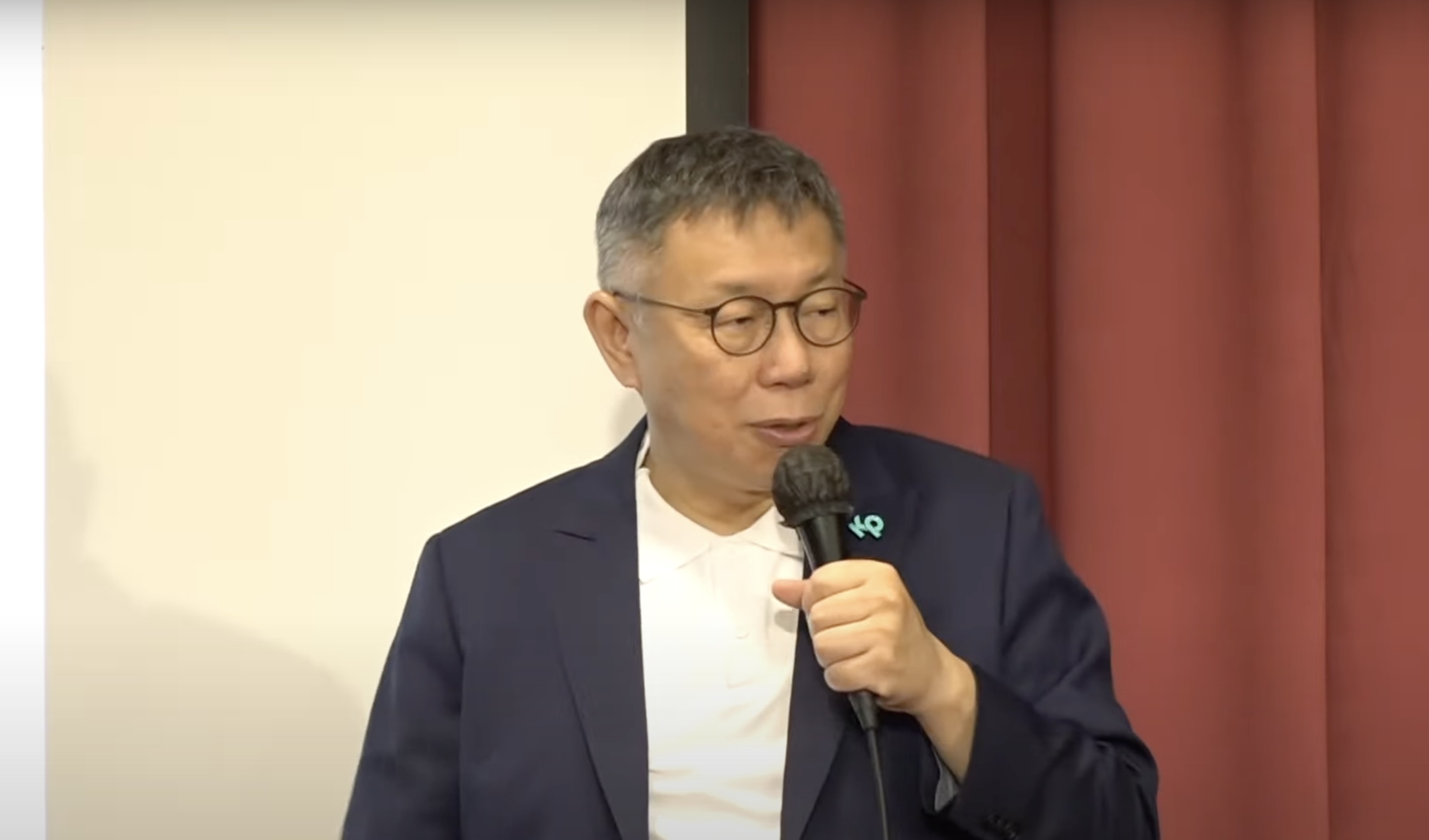 民眾黨主席、總統參選人柯文哲28日教師節提出十大教育政策主張。(林詠青 攝)