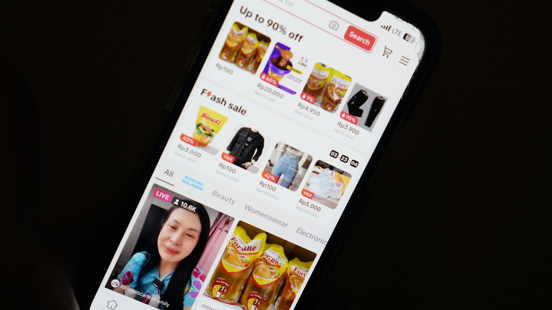 印尼TikTok當地時間4日傍晚5時關閉「Tiktok商店」功能，停止電子商務交易服務，以符合印尼政府9月底所頒布的新法規。 (圖：中央社)