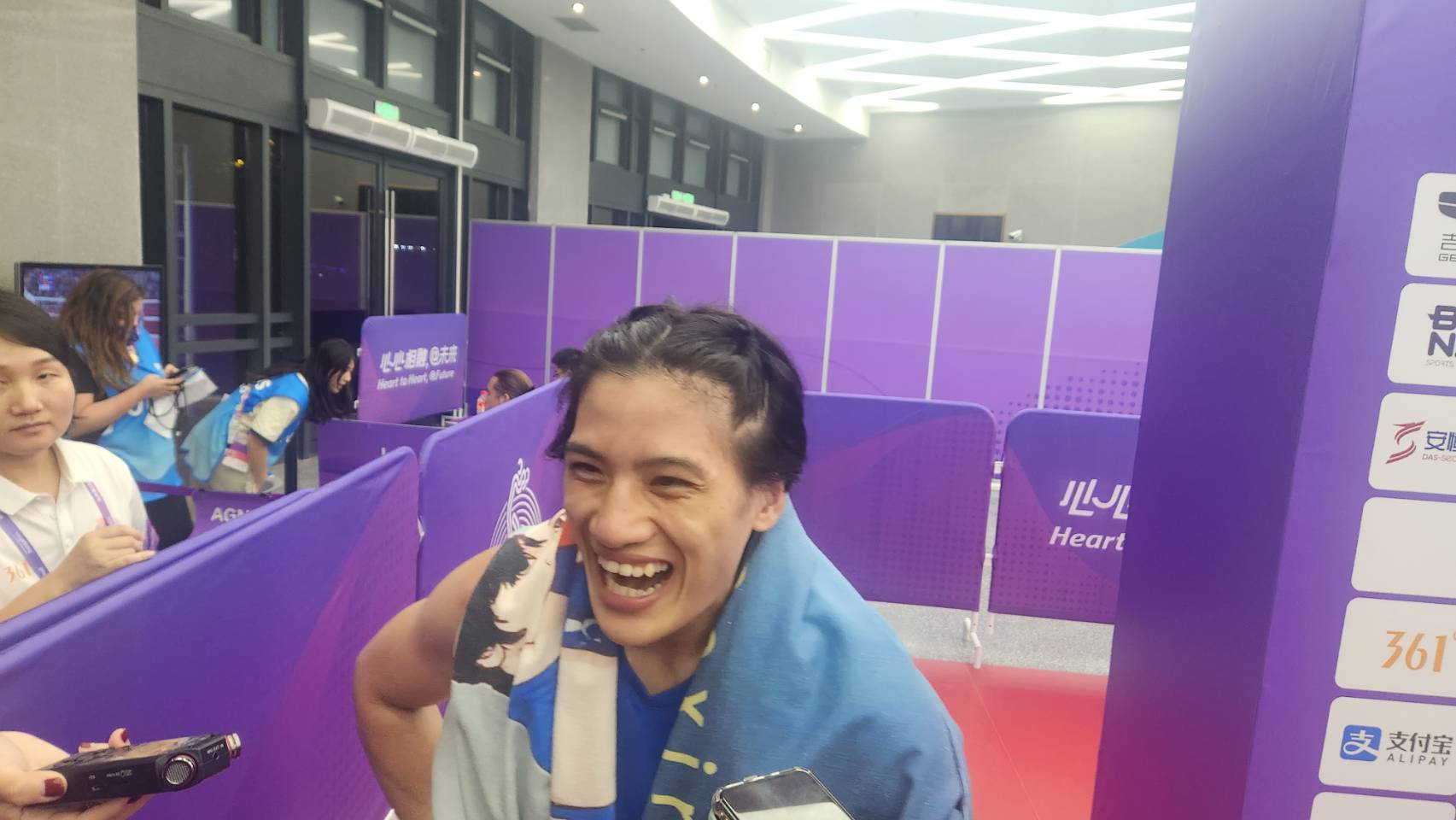 拳擊女將陳念琴在本屆杭州亞運拿下銅牌，她說對於自己的表現感到滿意，給自己打90分。(江昭倫 攝)