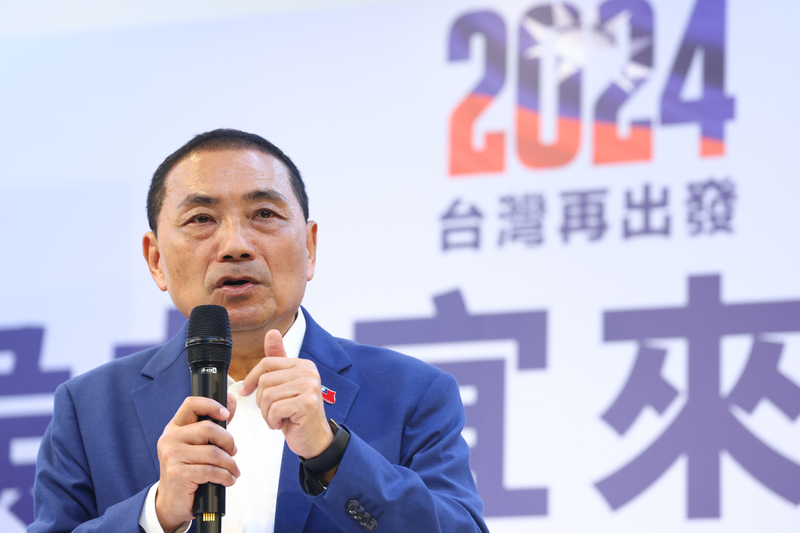 國民黨總統參選人侯友宜12日表示，副總統跟總統之間要有互補性，包含在性別、職業、區域、甚至省籍等，彼此互補密切合作，但要找到百分百完全契合也不容易。(圖：中央社)