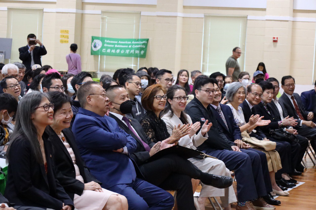 蕭美琴7日出席大華府台灣僑胞國慶活動，不斷被媒體追問是否與副總統賴清德搭檔參選2024大選。(FB@TECRO.USA)