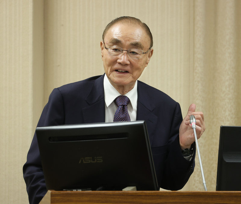 國軍退除役官兵輔導委員會主委馮世寬（圖）列席立法院外交及國防委員會。(資料照片/中央社)