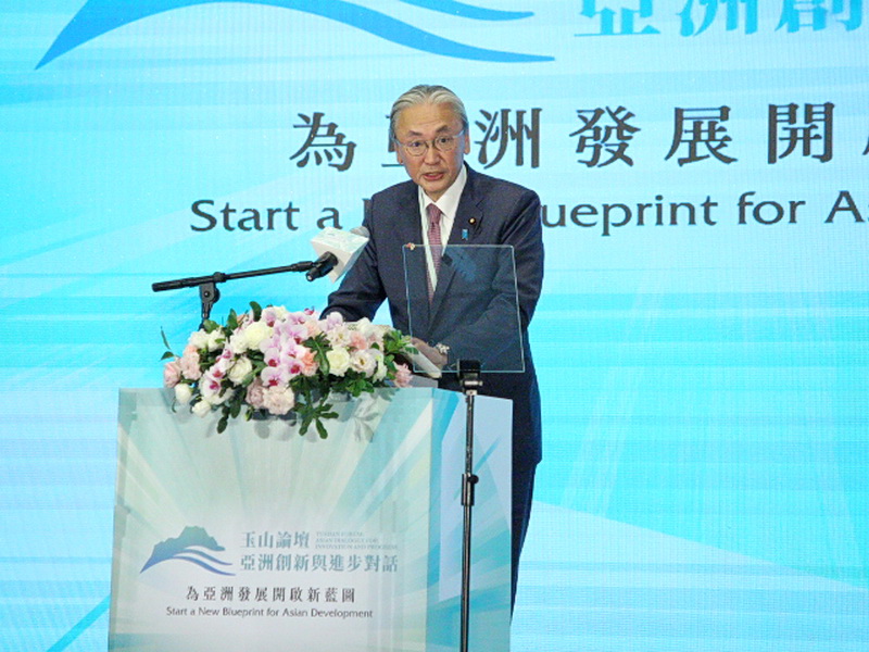 日華懇會長古屋圭司在玉山論壇開幕式演講時呼籲共享自由民主等價值理念的國家，應攜手共同捍衛世界和平與台灣的安全 (央廣記者王照坤 攝)