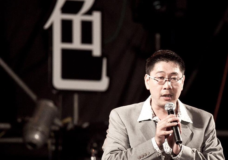 台灣重要的爵士樂推手沈鴻元。（臉書）