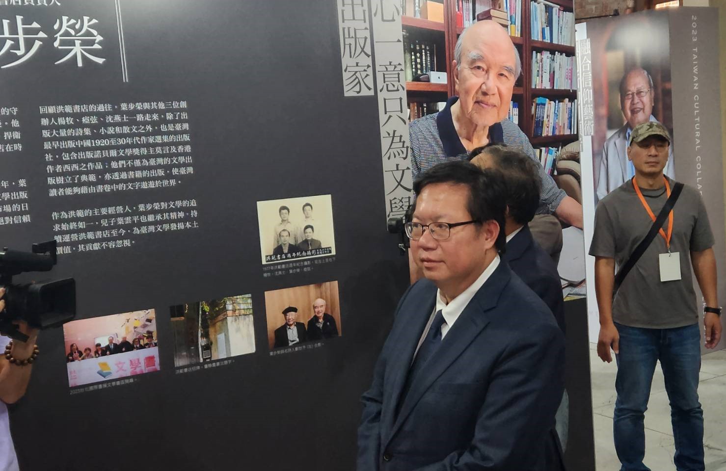 針對台中捷運藍線爭議，行政院副院長鄭文燦認為應該回歸專業，而非成為選戰假議題。(江昭倫 攝)