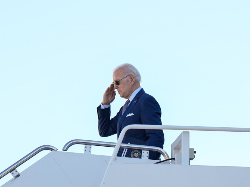 美國總統拜登已在18日抵達以色列訪問。(圖：X平台@JoeBiden)