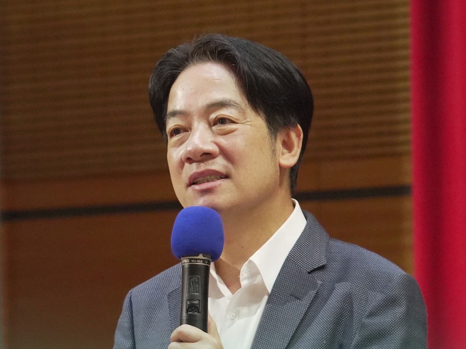 民進黨總統參選人賴清德透過臉書預告，28日將與民進黨所組成的隊伍，共同參與2023「與多元同行」同志大遊行。(圖：賴清德副總統臉書)