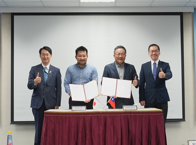 第7屆台日智慧製造論壇27日登場，由田新技也和日本菱光社簽署合作MOU，期盼能切入半導體設備供應鏈。(圖：經濟部)