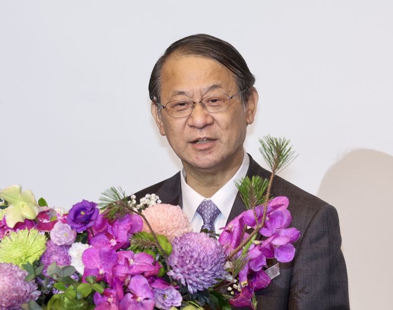 日本台灣交流協會台北事務所代表泉裕泰1日晚間在台北出席離任酒會，致詞時強調，面對充滿危機的時代，台灣民眾絕不可分裂，一定要更加團結，表現出守住自己民主與自由的強烈意識。 (圖：中央社)