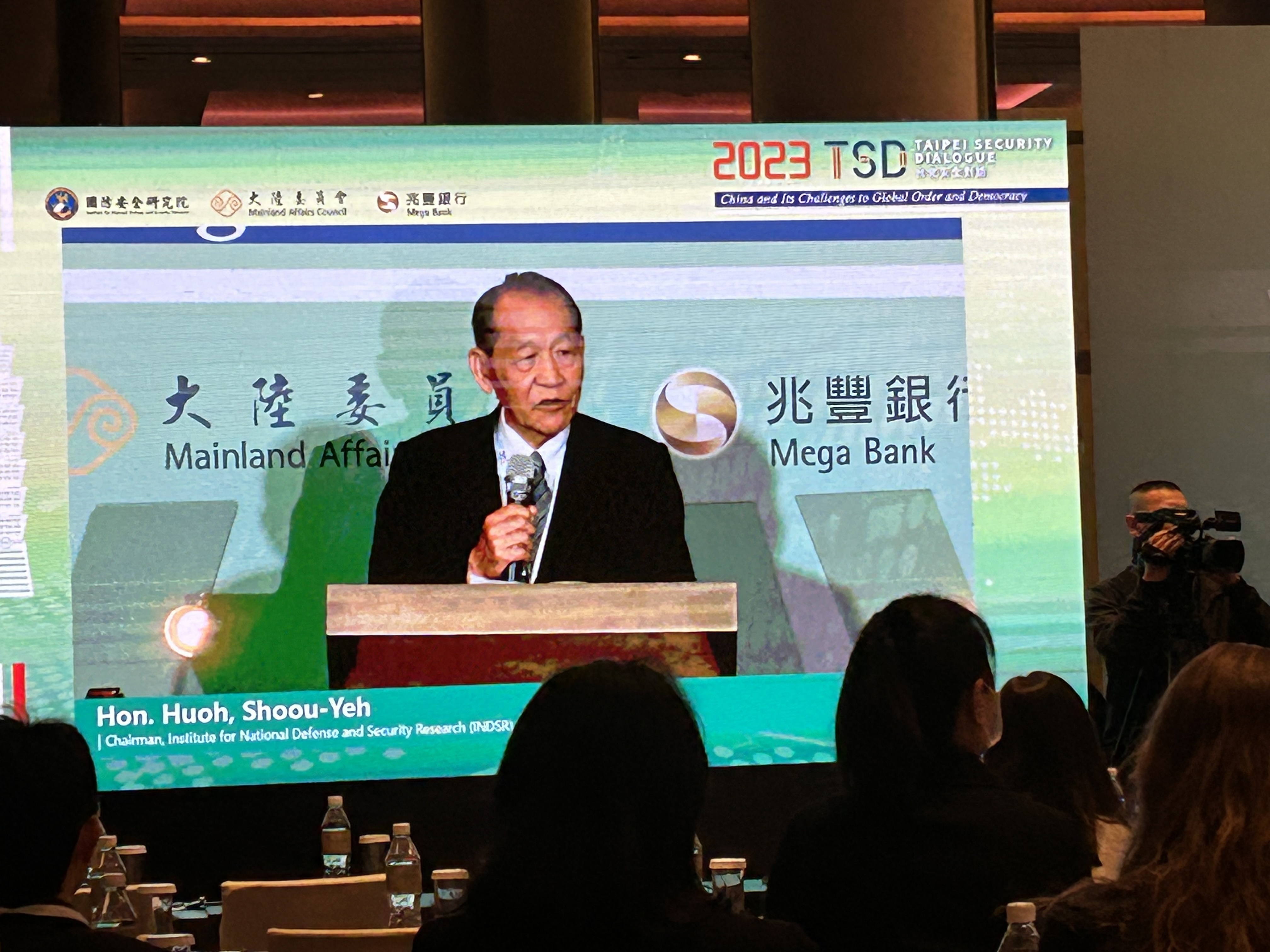 國防院董事長霍守業8日在「2023台北安全對話」開幕致詞。(林詠青 攝)