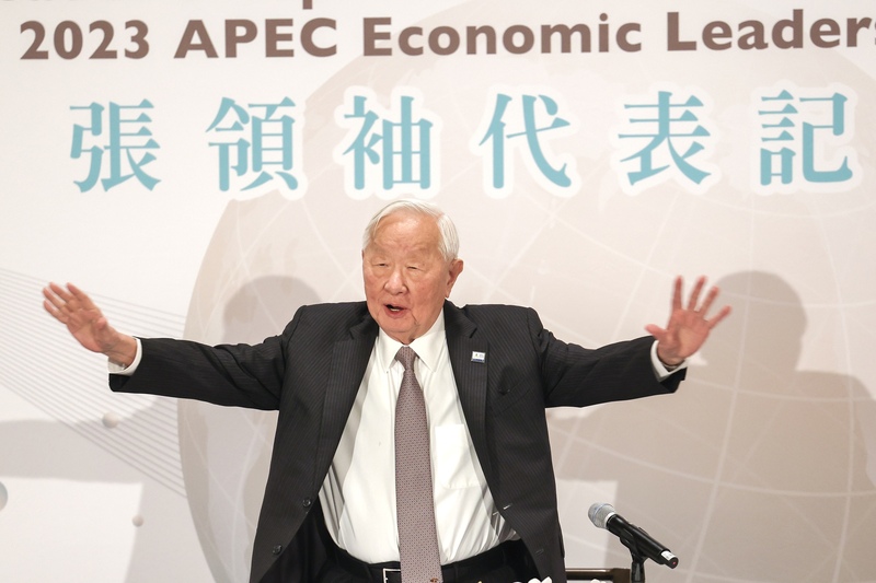 亞太經濟合作會議（APEC）舊金山峰會當地時間17日進入最後一天，台灣領袖代表張忠謀（圖）下午舉行國際記者會。 (圖：中央社)