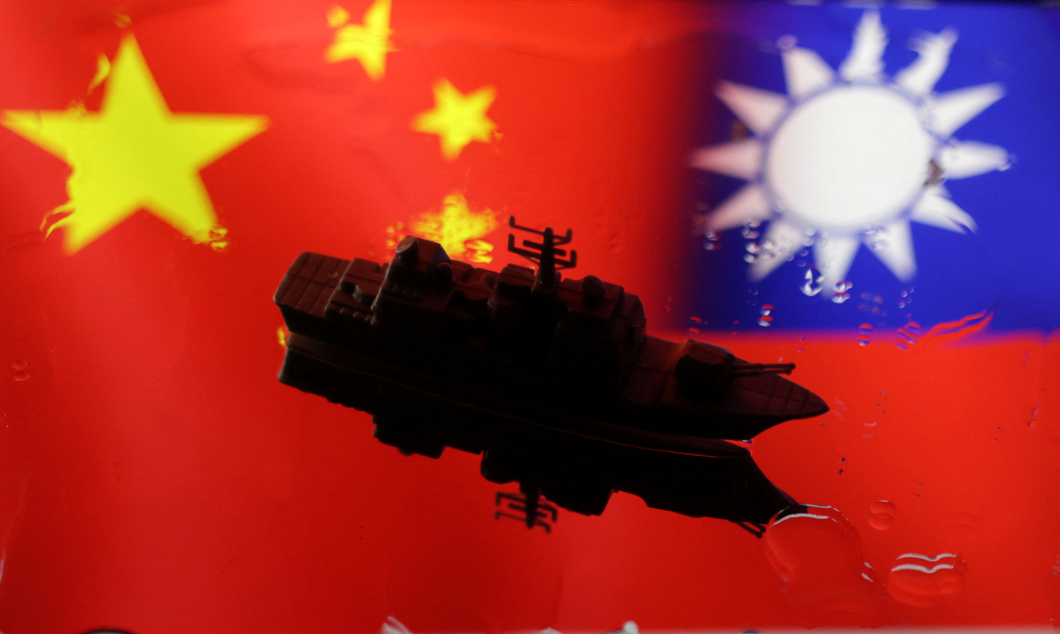 習近平APEC對美台軍事表態 曝中國經濟問題棘手 episode artwork