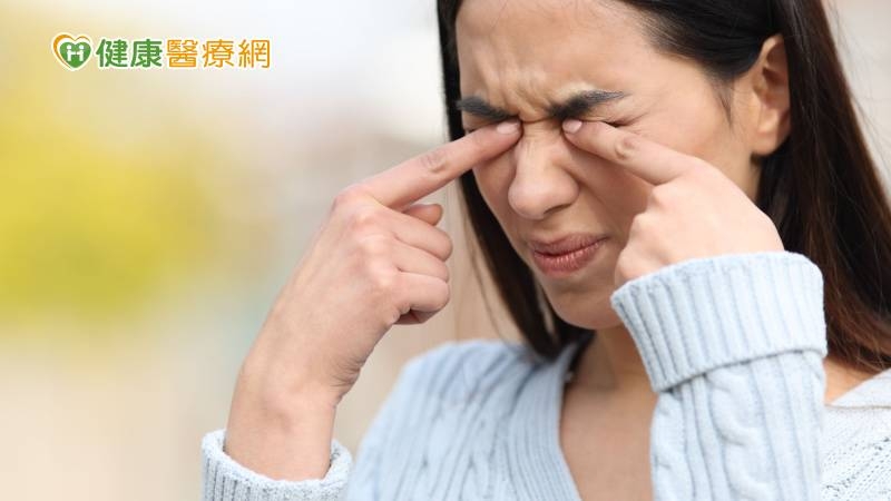 當接觸到過敏原或是季節變化就有可能引起過敏性結膜炎。(圖：健康醫療網 提供)