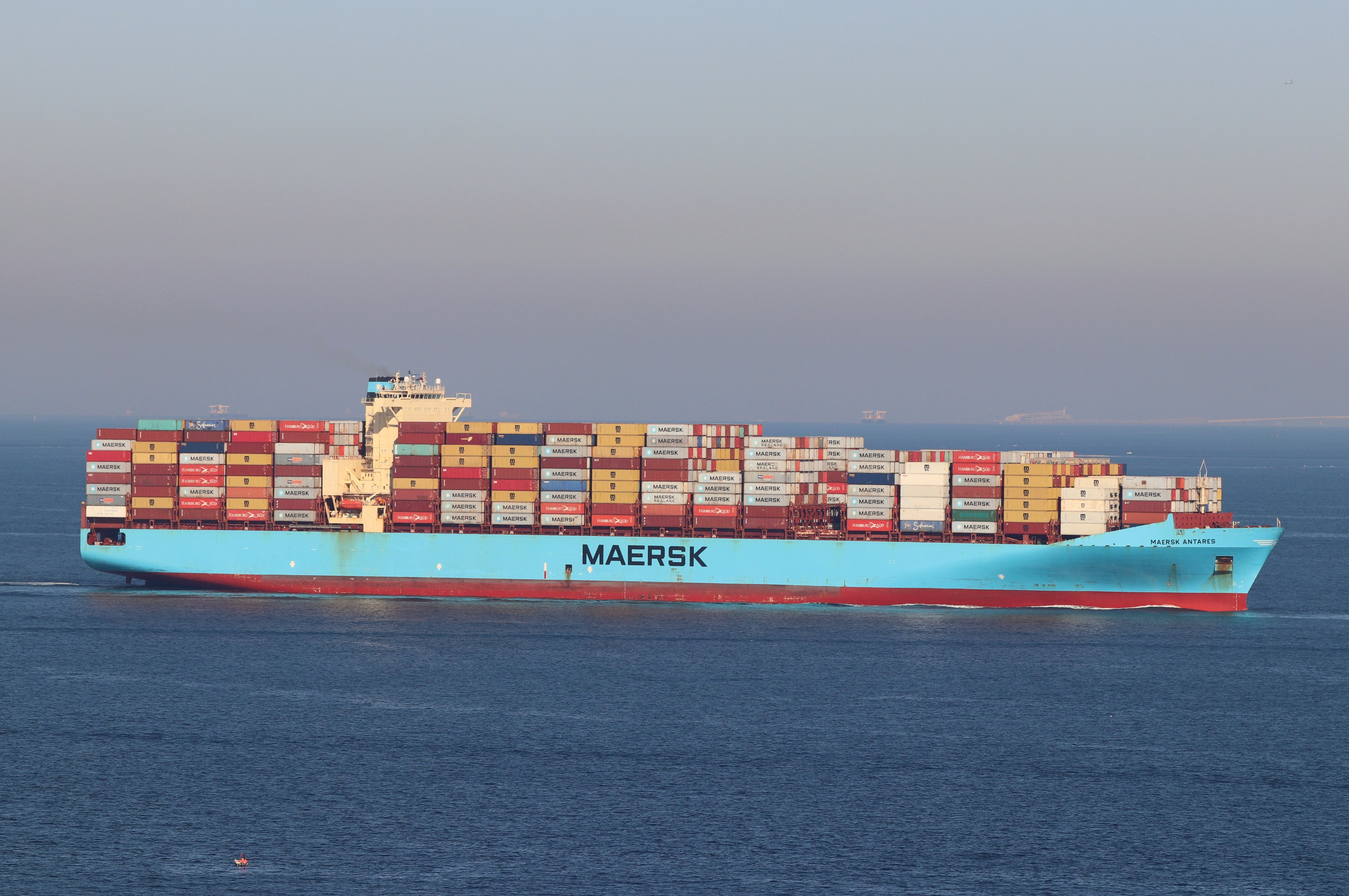 馬士基航運(Maersk Line)的貨櫃船。(圖：X平台@panamaru2)