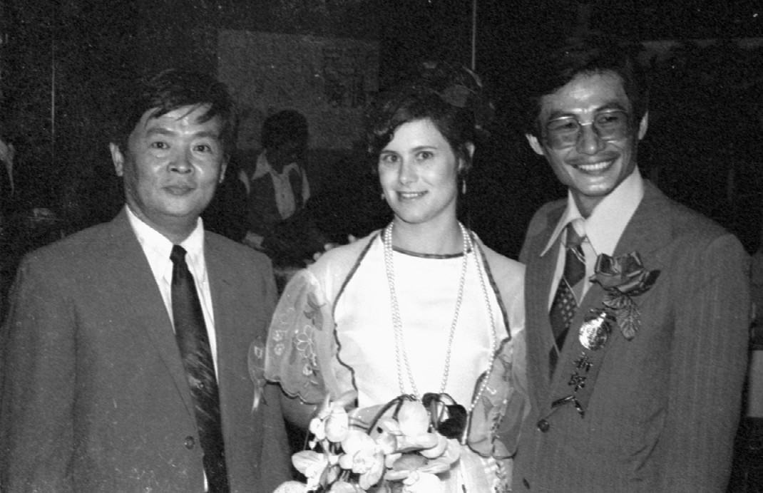 施明德與艾琳達的婚禮。 左一為陳博文，他是施明德的好友。(施明德文化基金會官網)