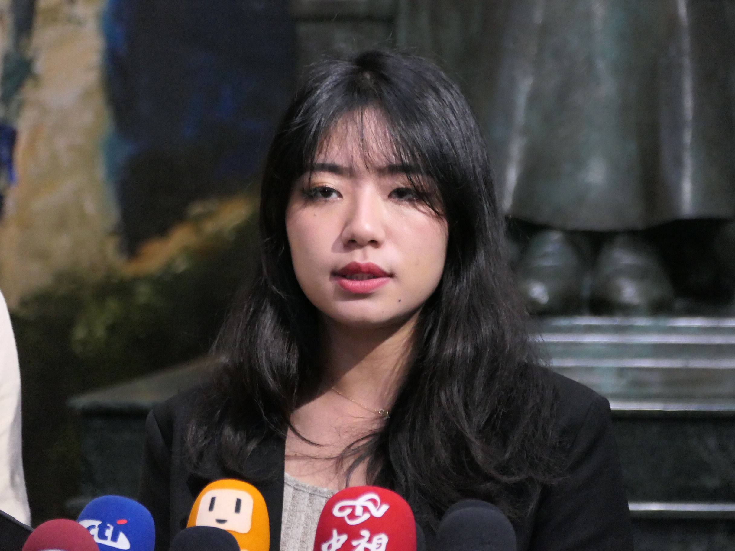 國民黨發言人楊智伃表示，期望能夠透過羈押，有效的釐清案情疑點。(資料照/趙婉淳 攝)