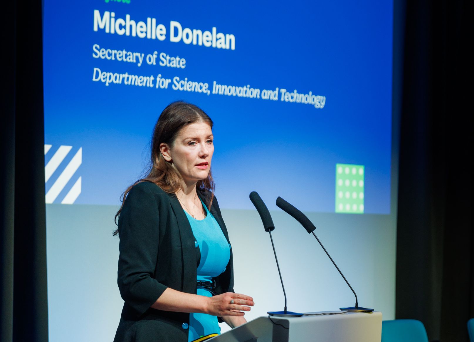 英國科技大臣唐萃蘭(Michelle Donelan)。(圖:@michelledonelan)
