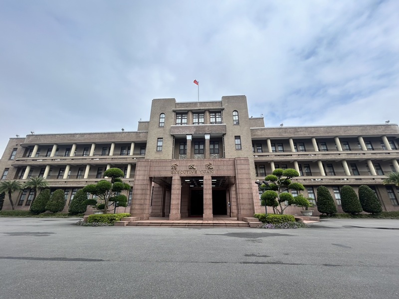 圖為行政院外觀。(圖：中央社)