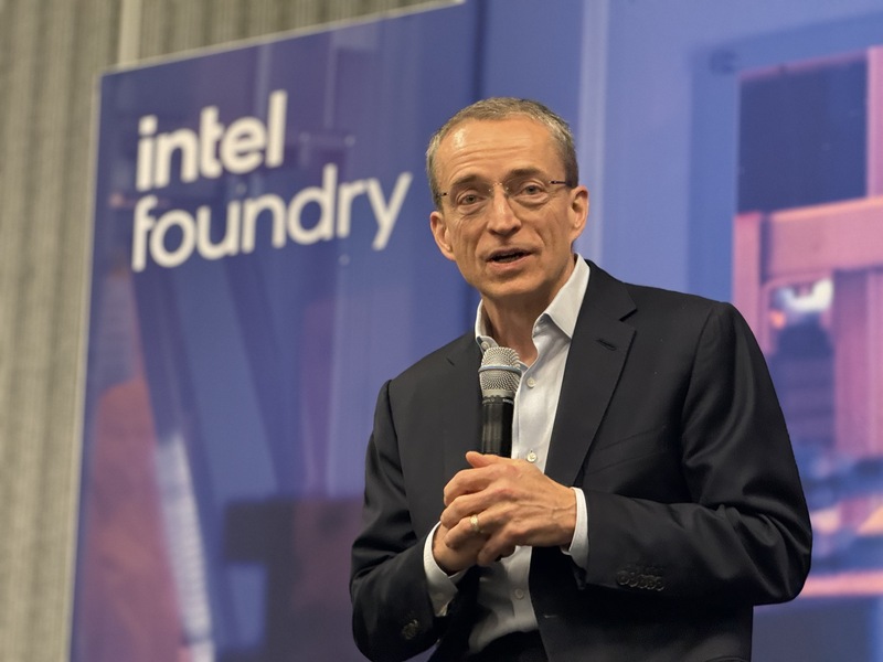 晶片大廠英特爾(Intel)執行長季辛格(PatGelsinger)(圖)退休後，傳出英特爾有意出售代工業務，日媒認為，台積電可能是潛在買家。 (圖：中央社)