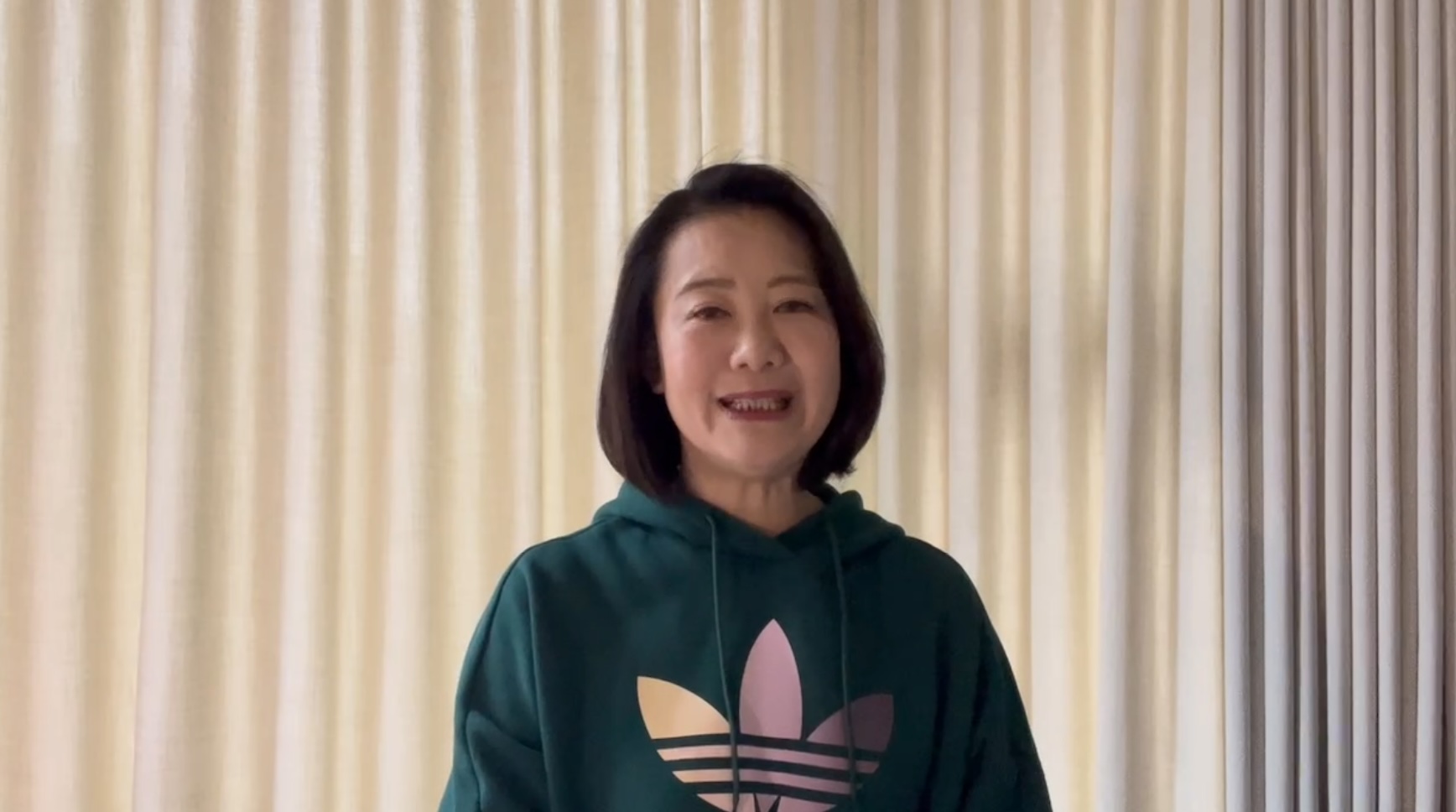 民進黨立法院黨團幹事長吳思瑤25日批評民眾黨主席柯文哲乞丐趕廟公，呼籲立法院長韓國瑜把柯文哲趕走。(吳思瑤辦公室提供)