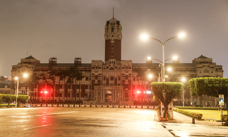 圖為2024世界關燈日，總統府響應關燈1小時。 (中央社資料照片)