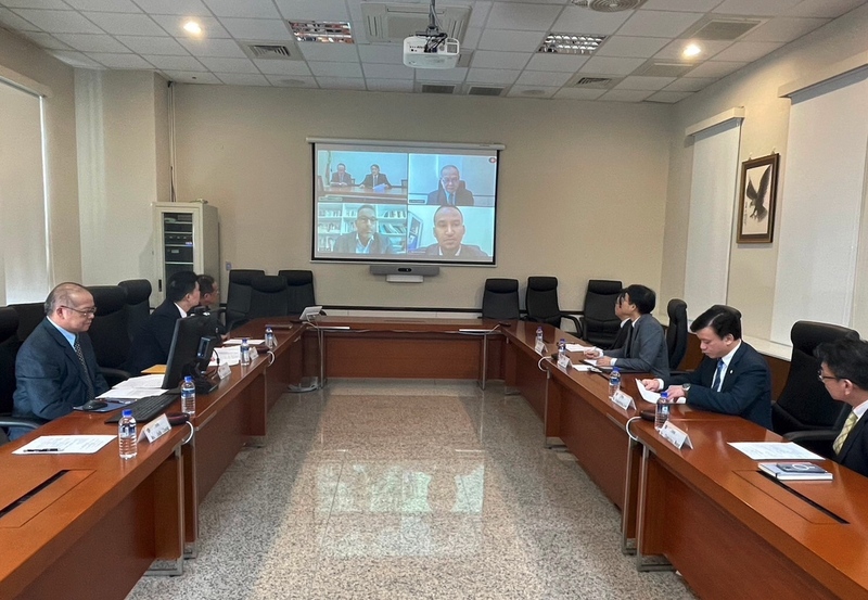 台灣指標性國防安全智庫「國防安全研究院」與索馬利蘭智庫「和平及衝突研究所」28日透過線上會議，簽署國內第一份非洲地區國防安全研究合作備忘錄。(國防院提供)