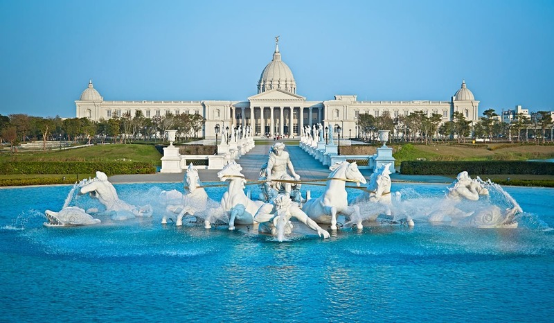 台灣高鐵公司2日宣布，即日起至6月30日購買高鐵假期，不但含車票、住宿，還送特展門票。(圖:台灣高鐵提供)