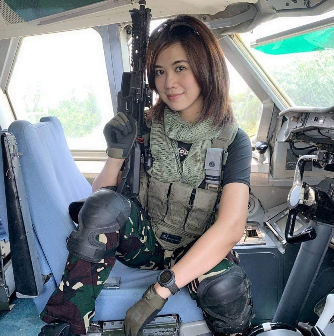 「軍武安妮」