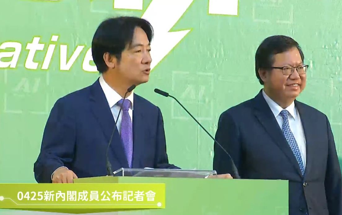 鄭文燦任海基會董事長，賴清德盼推動兩岸情勢往好的方向發展。(直播)