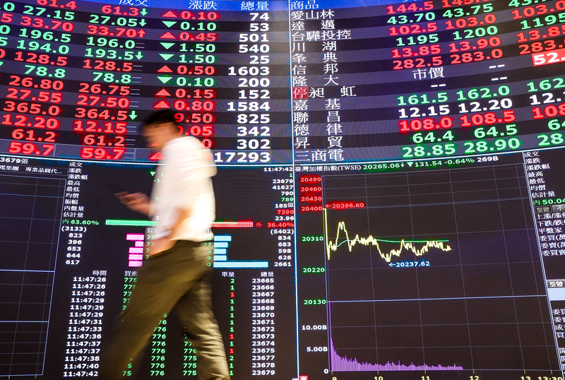 台灣證券交易所16日統整過去8年台北股市表現，不僅有8大亮點，且加權指數或上市公司市值漲幅都居亞洲之冠，並於全球主要市場名列前茅。(圖：中央社)