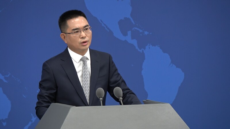 大陸國台辦發言人陳斌華15日在例行記者會上點名台灣5位名嘴，指他們蓄意編造大陸的虛假與負面訊息，挑動兩岸對立，大陸將依法對這5人及家屬實施懲戒。(圖：中央社)